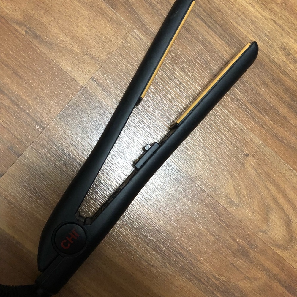 Chi straightener